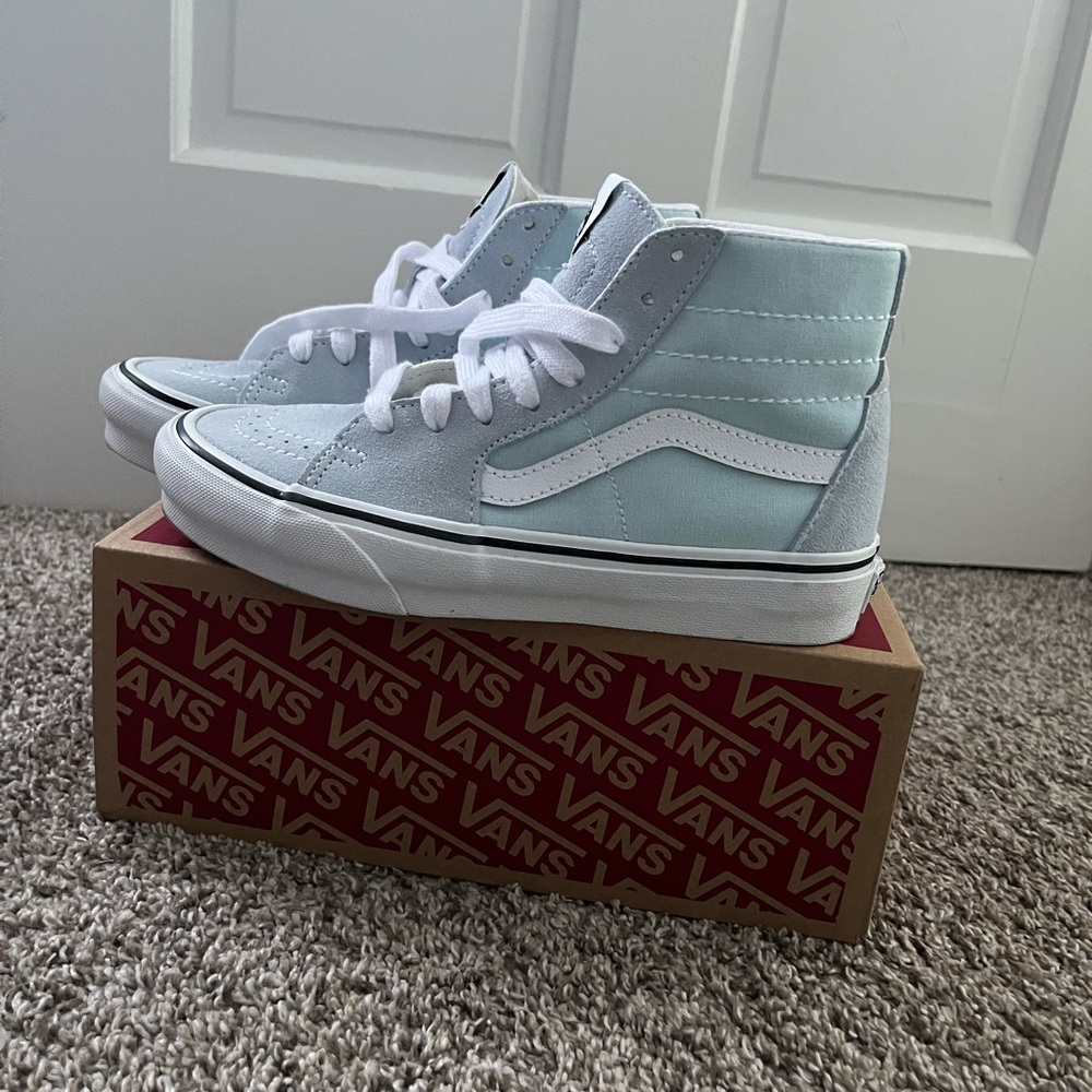 New Unisex Vans sk8 high tops delicate BLU sz 4.5